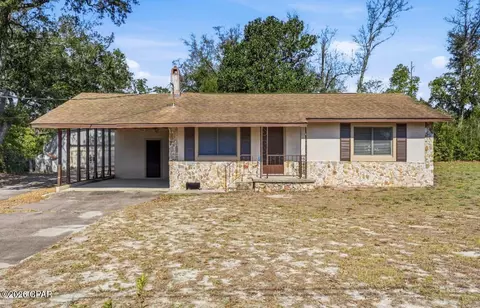 4713 Alameda St, Panama City, FL 32404