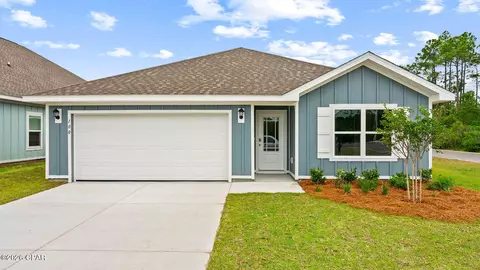 100 Cove Ln, Port St Joe, FL 32456