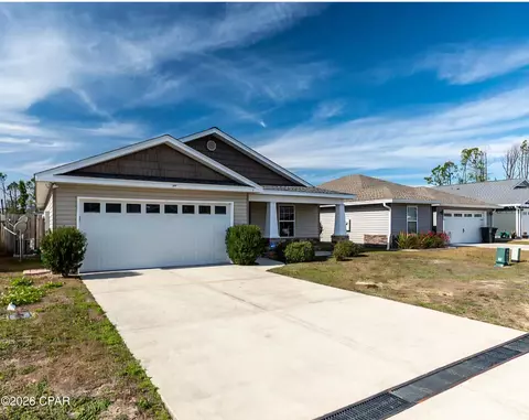 606 Diamonte Cir, Panama City, FL 32404