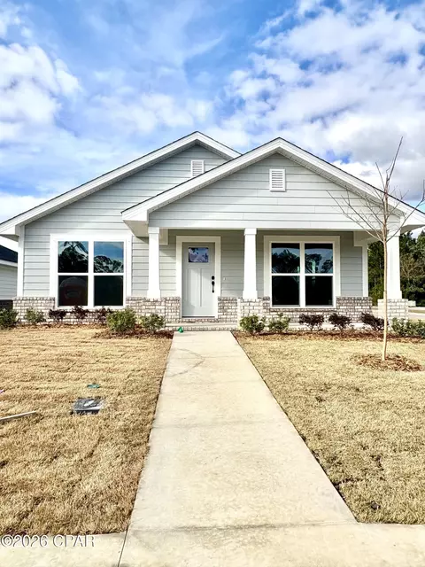 11449 Godart St, Panama City, FL 32404