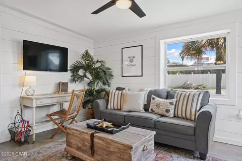 13809 Bay Ave, Panama City Beach, FL 32413