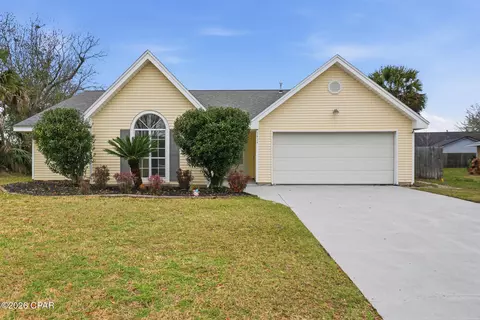 1434 Santa Anita Dr, Lynn Haven, FL 32444