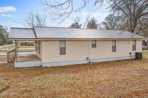 Exterior - 794 2nd St, Chipley, FL 32428 photo 6 of 6