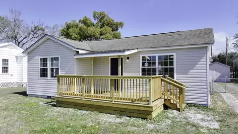 1309 Mcclelland Ave, Port St Joe, FL 32456