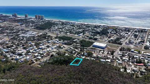 645 Malaga Pl, Panama City Beach, FL 32413