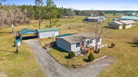 1764 Clayton Rd, Chipley, FL 32428