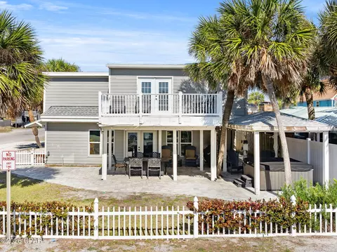 6716 Gulf Dr, Panama City, FL 32408