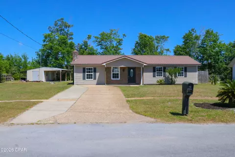 710 E Pine Forest Dr, Lynn Haven, FL 32444