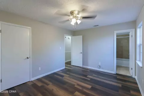 Bedroom - 710 E Pine Forest Dr, Lynn Haven, FL 32444 photo 5 of 7