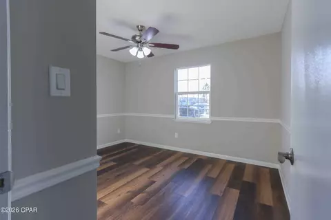 Bedroom - 710 E Pine Forest Dr, Lynn Haven, FL 32444 photo 6 of 7