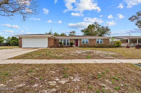 131 H L Sudduth Dr, Panama City, FL 32404