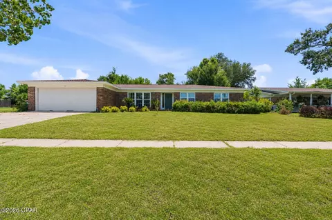 131 H L Sudduth Dr, Panama City, FL 32404