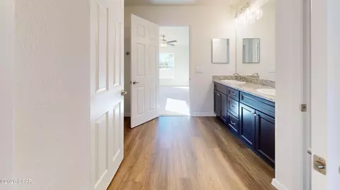 Entry Way - 3984 Quail Ct, Chipley, FL 32428 photo 1 of 1