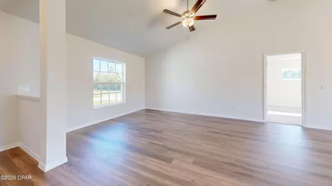 Living - 3984 Quail Ct, Chipley, FL 32428 photo 2 of 3