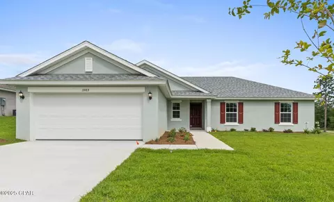 3989 Horizon Ave, Chipley, FL 32428