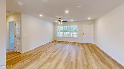Living - 3900 Bricknell Ave, Chipley, FL 32428 photo 1 of 2
