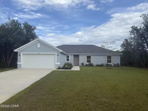 2184 Gemini Cir, Chipley, FL 32428