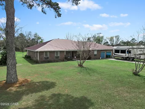 4671 Shankle Dr, Marianna, FL 32446