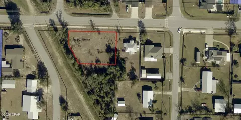 407 W 12th St, Lynn Haven, FL 32444