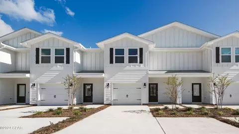 194 Ellery Ln, Panama City Beach, FL 32413