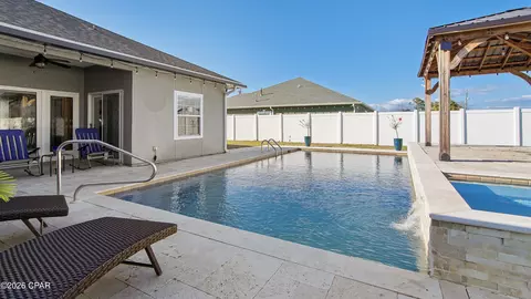 1405 Rhode Island Ave, Lynn Haven, FL 32444