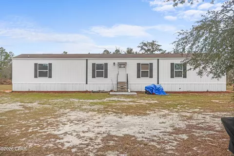 21835 NW Lake Mckenzie Blvd, Altha, FL 32421