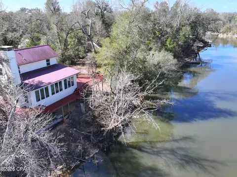 13770 NW Shuman Ferry Rd, Altha, FL 32421