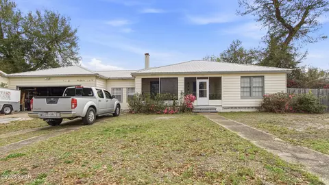 304 Allen Ave, Panama City, FL 32401