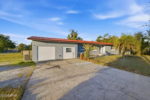 1201 E 11th St, Panama City, FL 32401