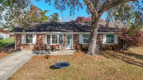 411 Virginia Ave, Lynn Haven, FL 32444