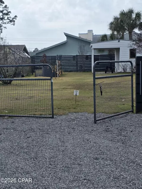 5733 S Lagoon Dr, Panama City Beach, FL 32408