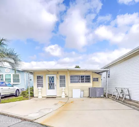 223 Squid Ln, Panama City Beach, FL 32408