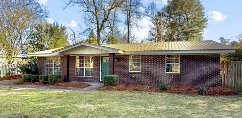 4451 Kelson Ave, Marianna, FL 32446