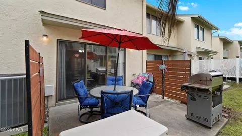 201 Robin Ln, Panama City Beach, FL 32407