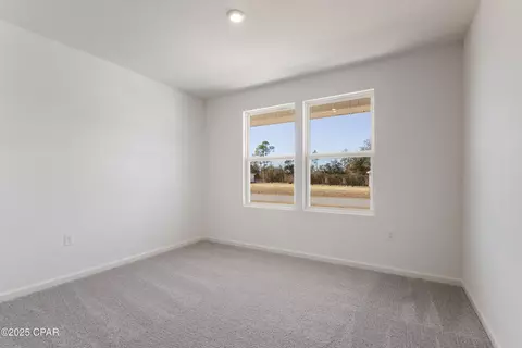 Bedroom - 4133 Aquarius Dr, Chipley, FL 32428 photo 2 of 5