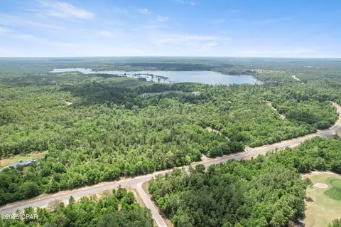 View/Area - 4133 Aquarius Dr, Chipley, FL 32428 photo 5 of 9