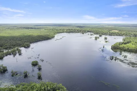 View/Area - 4133 Aquarius Dr, Chipley, FL 32428 photo 4 of 9