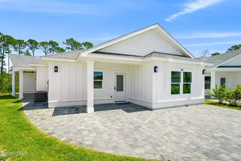 281 N Wells St, Panama City Beach, FL 32413