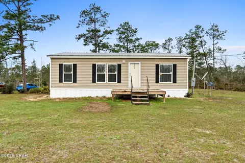 3170 Wheeler Ln, Chipley, FL 32428