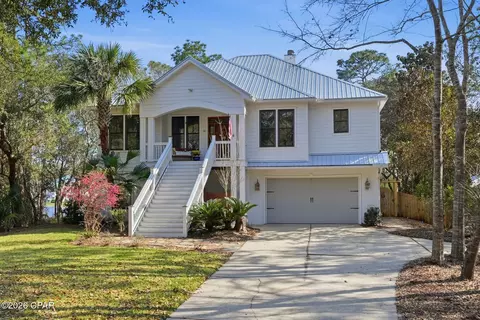 50 E Bayou Forest Dr, Freeport, FL 32439