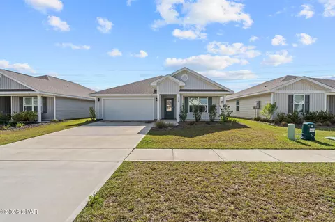 6568 Slabinski Ln, Panama City, FL 32404