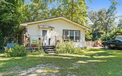 1222 Campbellton Ave, Chipley, FL 32428