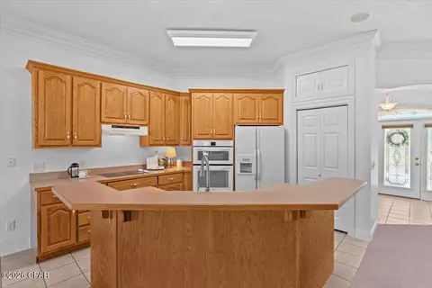 Kitchen - 5192 Pine Ridge Dr, Chipley, FL 32428 photo 1 of 4