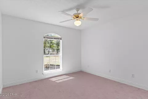Bedroom - 5192 Pine Ridge Dr, Chipley, FL 32428 photo 3 of 6