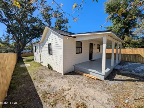 213 Springfield Ave, Panama City, FL 32401