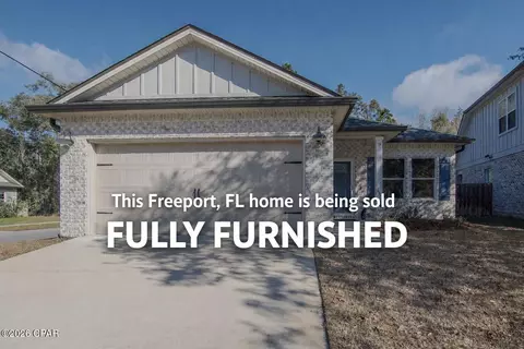 9 Laurel Oaks Dr, Freeport, FL 32439