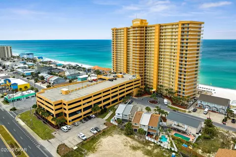 5004 Thomas Dr #112, Panama City, FL 32408