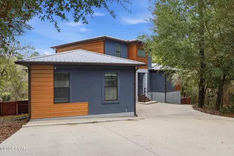 800 Lake Amick Dr, Niceville, FL 32578