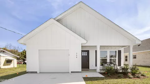 720 School Ave, Panama City, FL 32401