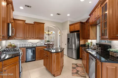 Kitchen - 337 Indigo Loop, Miramar Beach, FL 32550 photo 6 of 8
